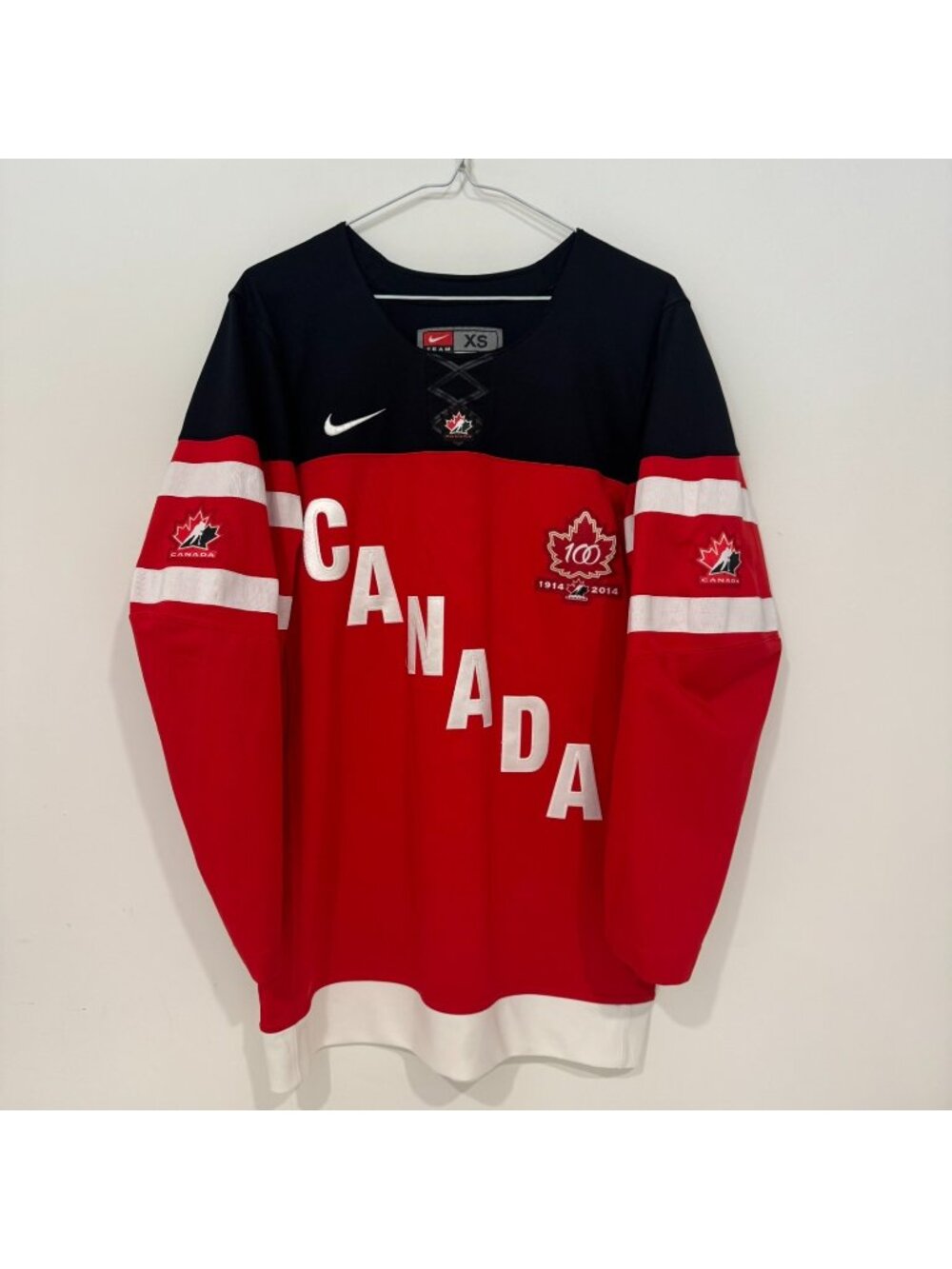 Nike Team Canada 2014 100 Years IIHF Hockey Jersey Size XS Mens